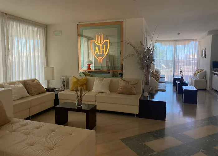 Aristeo Hotel 3*