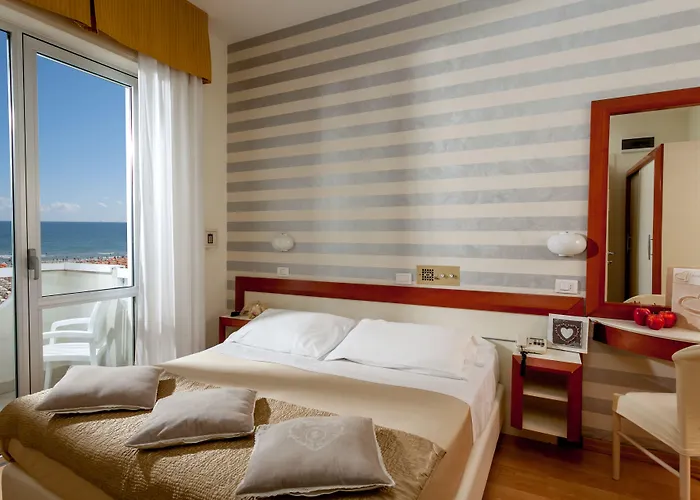 Aristeo Hotel 3*