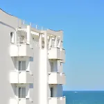 Aristeo מלון 3*