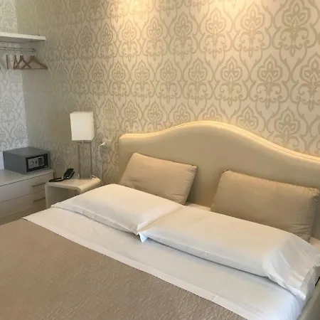 Aristeo Отель 3*